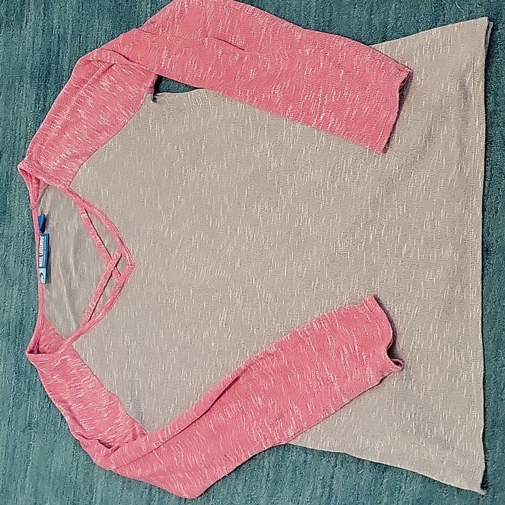 Reel Legends performance top